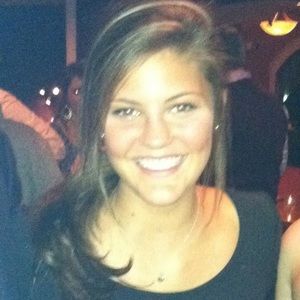 Meet your Posher, Alissa